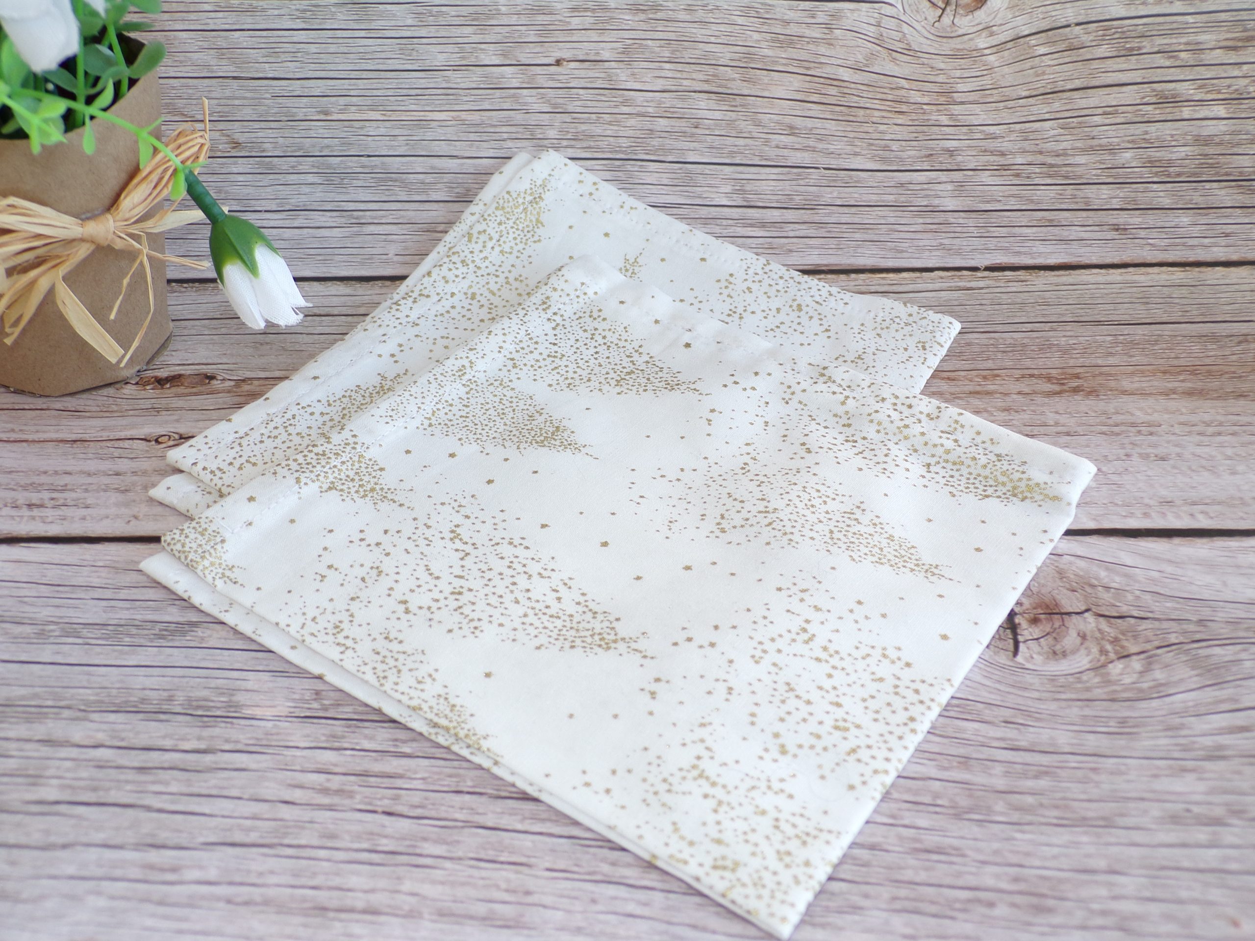Les 2 serviettes de table ( 3 coloris ) – Image 3