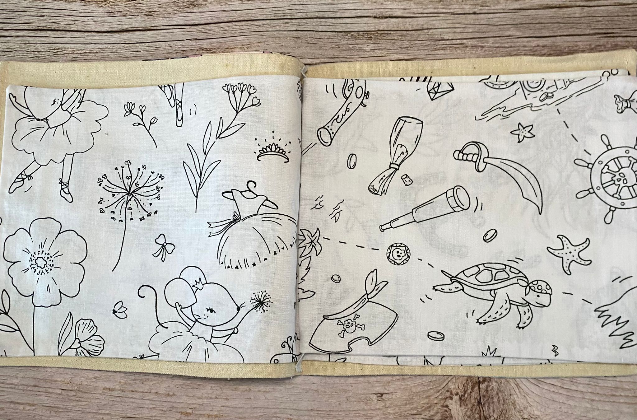 Livre de coloriage lavable 4 pages ( 8 coloris ) – Image 28