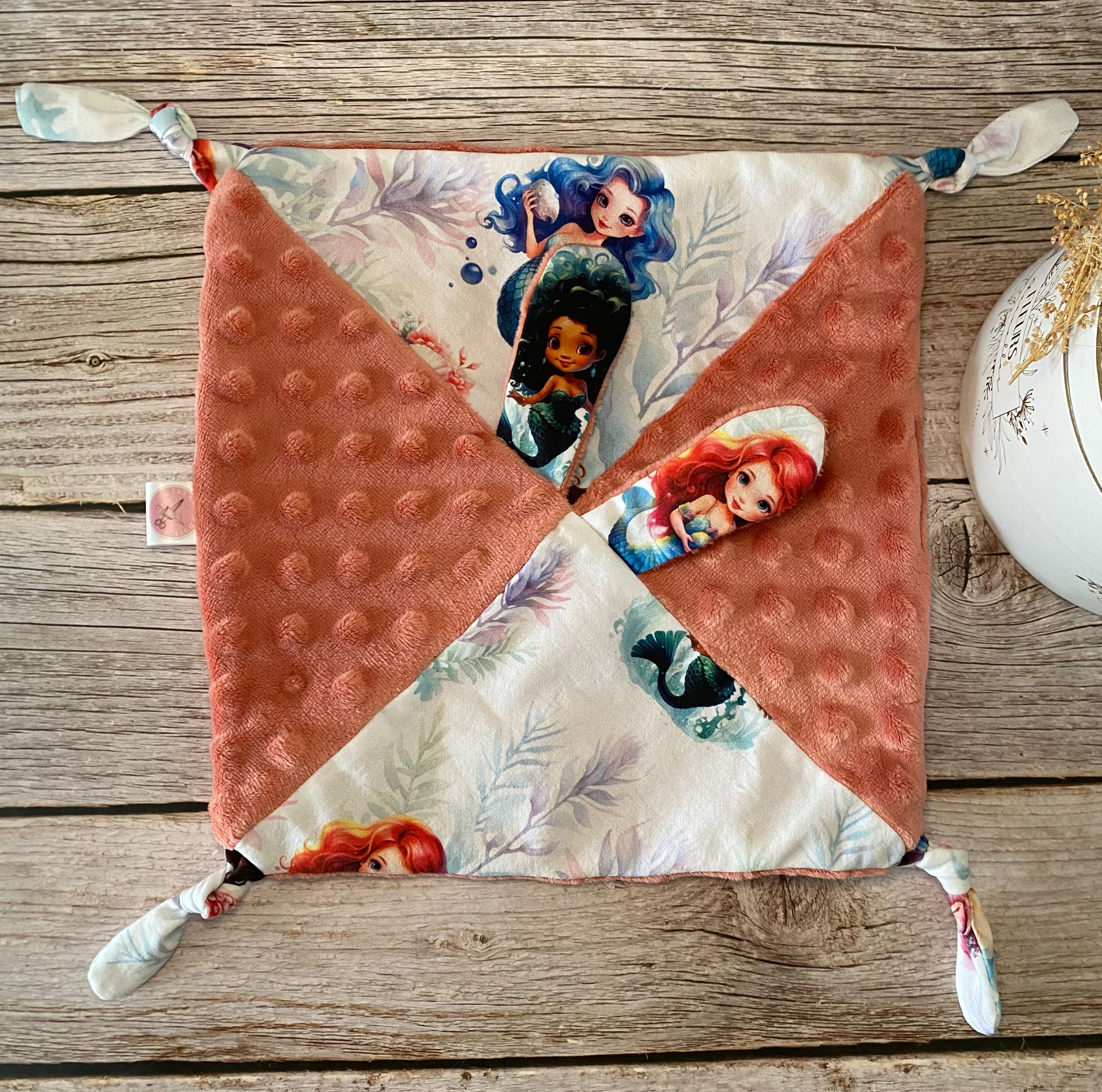 Doudou plat ( 5 coloris ) – Image 3