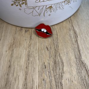 Pin’s bouche