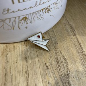 Pin’s avion papier paillettes